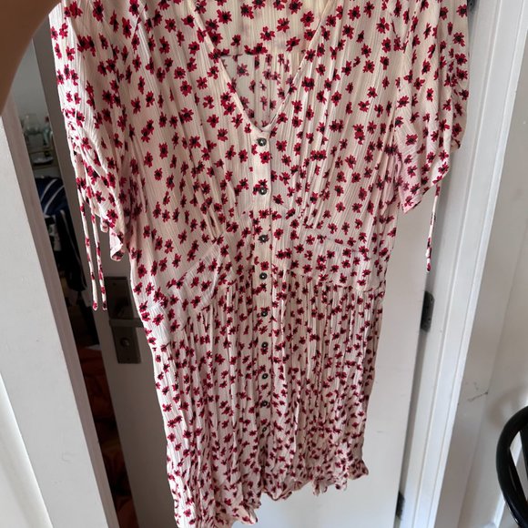 Billabong Twirl Twist Minidress in Red - Picture 3 of 5